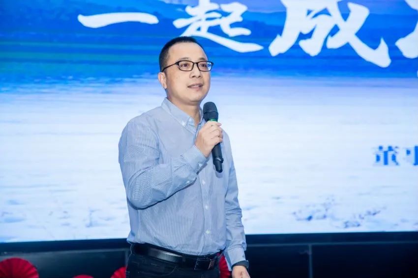 奮楫揚帆譜新篇|深圳九洲電器2022年總結(jié)表彰大會