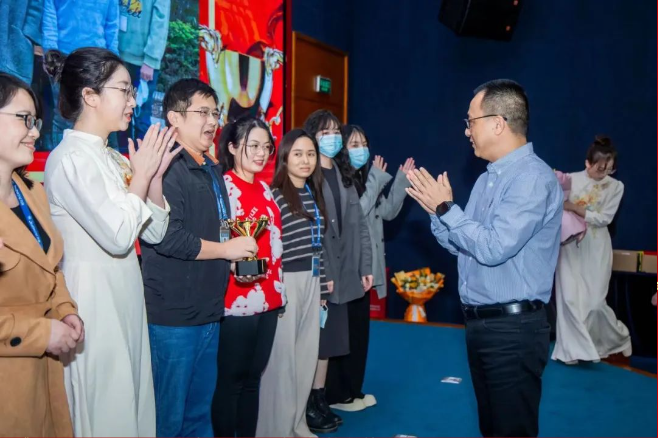 奮楫揚帆譜新篇|深圳九洲電器2022年總結(jié)表彰大會